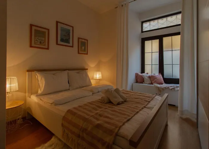 Appartement Coli Apatrman Viola