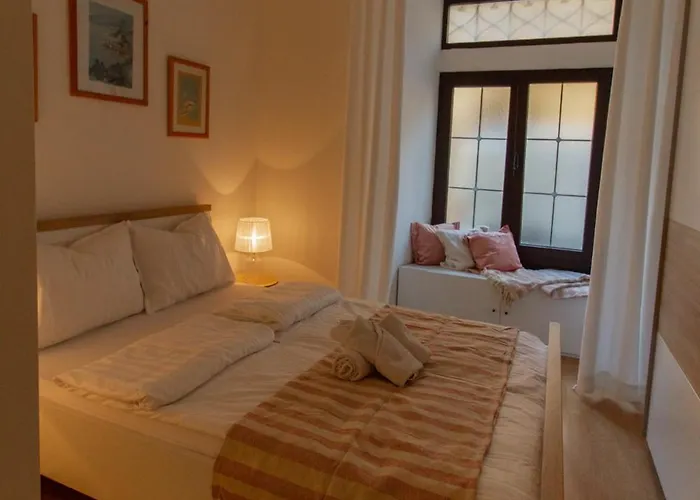 Coli Apatrman Viola Appartement