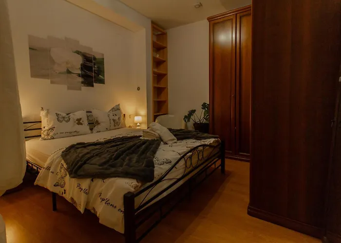 Coli Apatrman Viola Appartement *