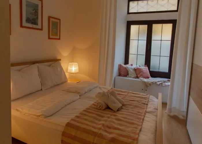 Coli Apatrman Viola Appartement