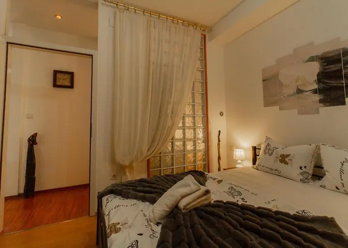 Appartement Coli Apatrman Viola