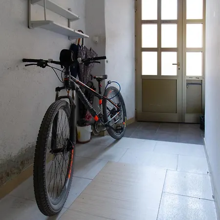 Coli Apatrman Viola Apartament *