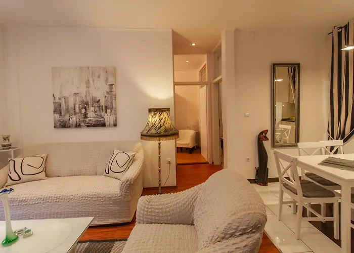 Coli Apatrman Viola 巴卡尔